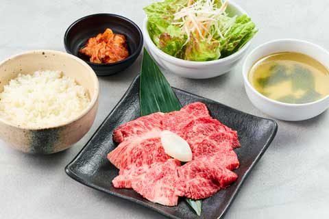カルビ・赤身の２種盛りランチ